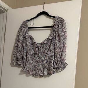 Astr Lavender Floral Puff Sleeve Blouse